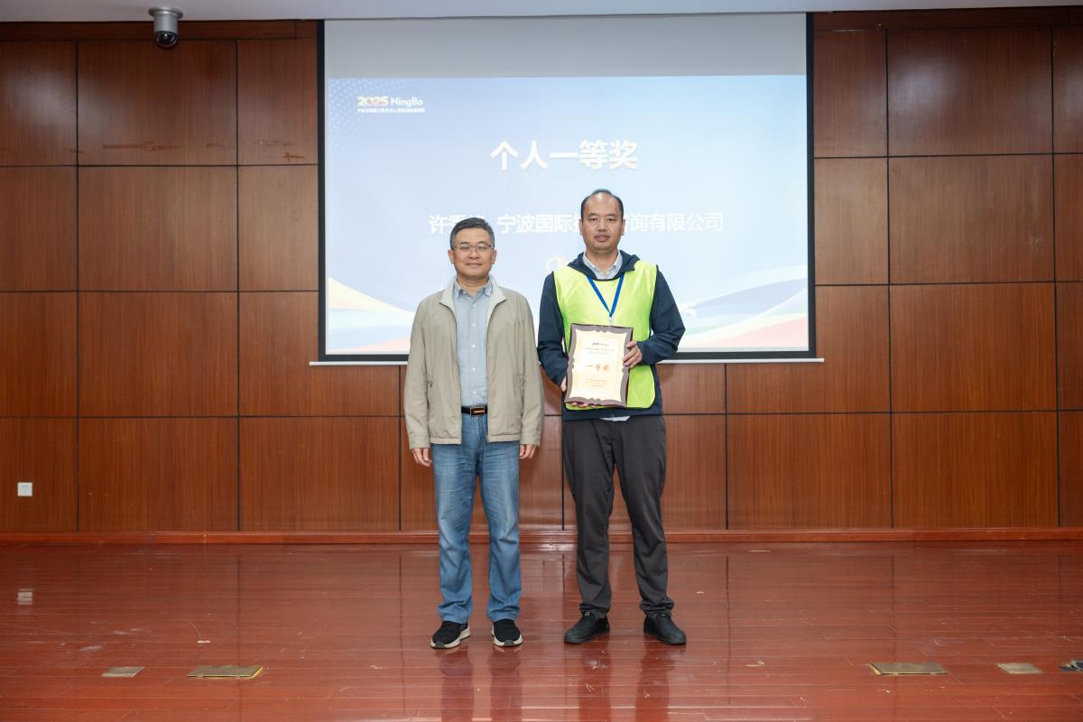 09d67b93494a939205a81d8354ea0d04.jpg 09d67b93494a939205a81d8354ea0d04.jpg